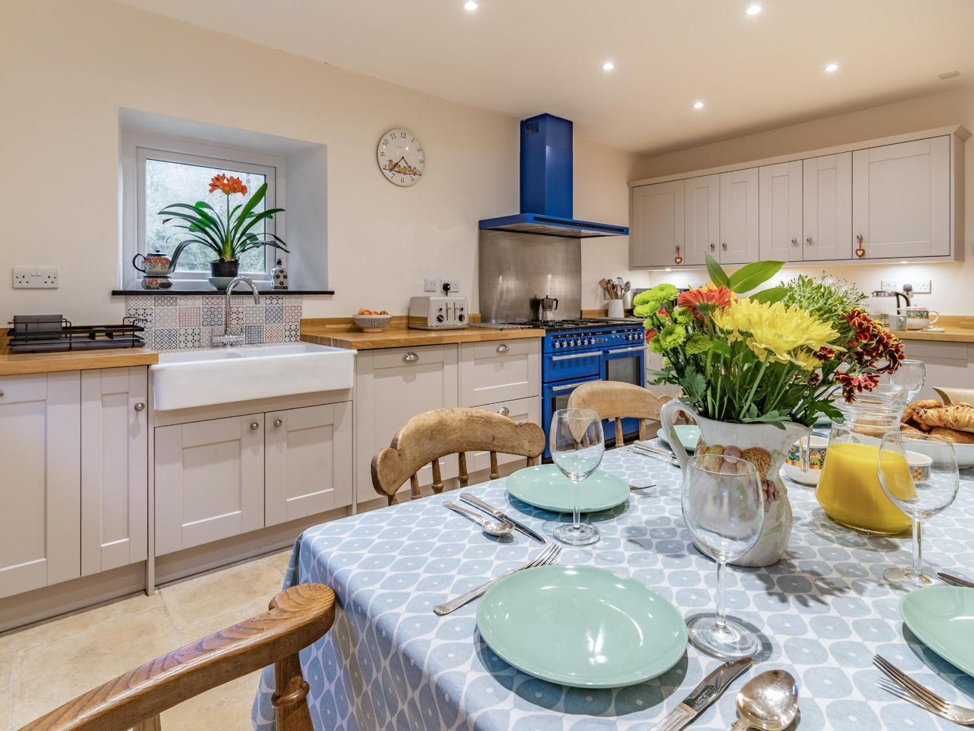 Pwll Farmhouse Llanllawdog Kültér fotó